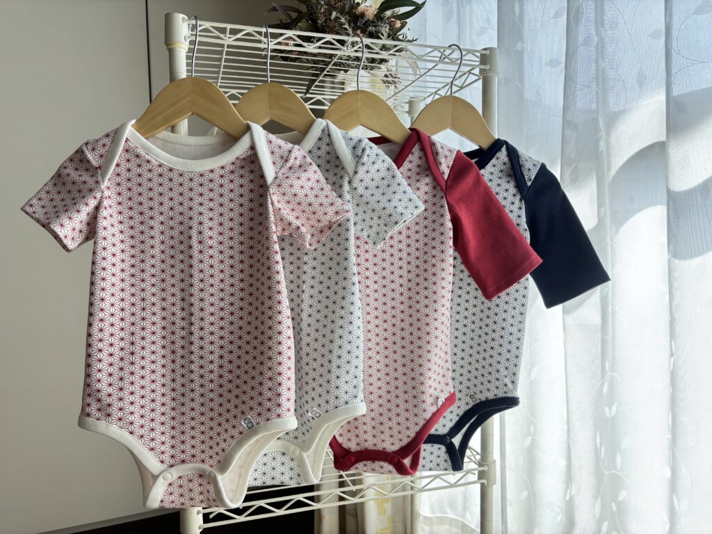 お着替え楽ちんロンパース